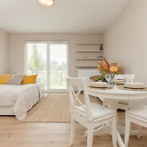 Cozy & Bright Zupnicza By Renters Warszawa